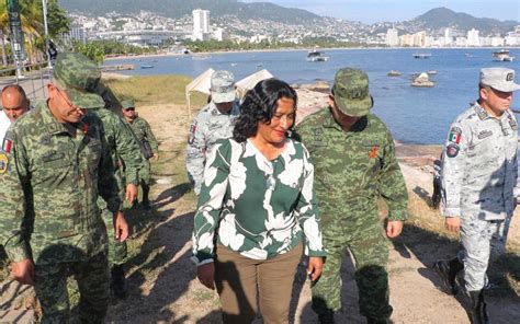 Participa alcaldesa de Acapulco en carrera contra。